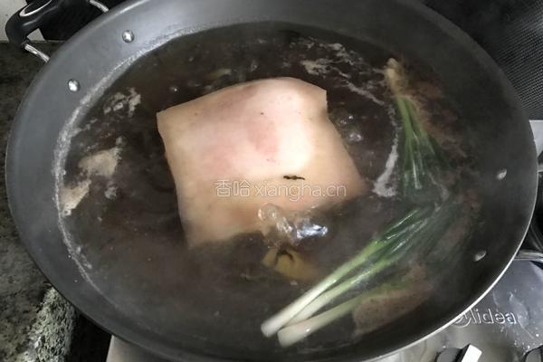 香芋蒸扣肉的做法图解3