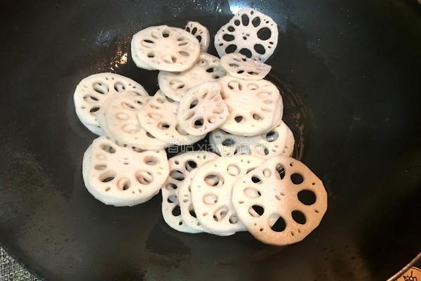 素炒藕片的做法图解3