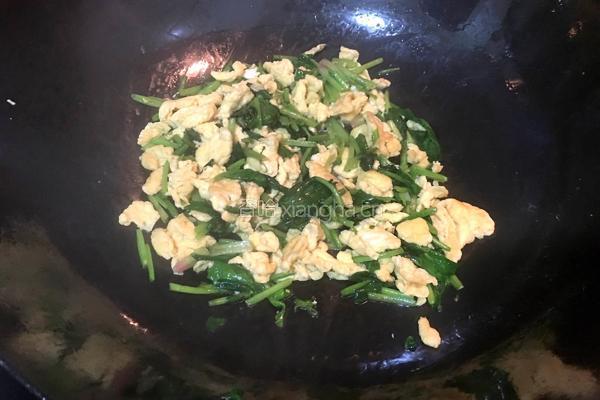 菠菜炒鸡蛋的做法图解6