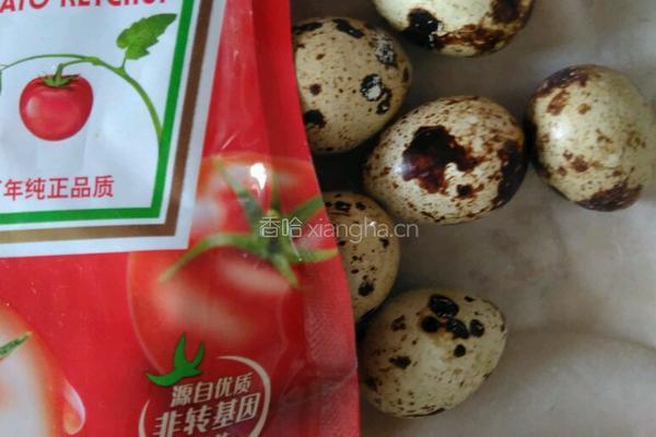 番茄酱鹌鹑蛋11个月宝宝辅食的做法图解1