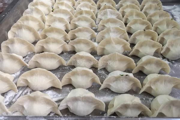 荠菜饺子的做法图解11