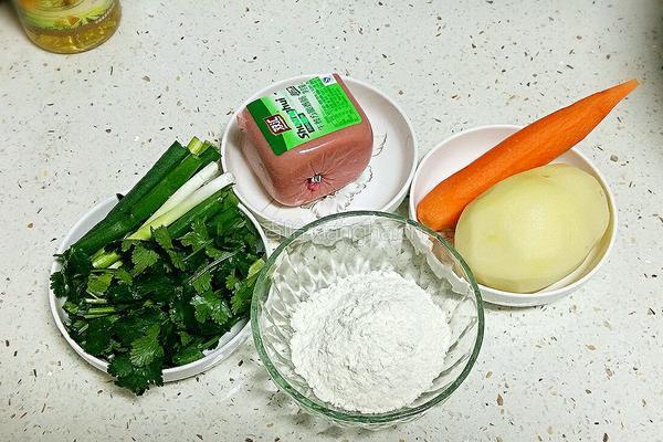土豆胡萝卜饼的做法图解1