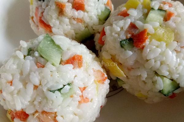 沙拉多彩丁饭团的做法图解5
