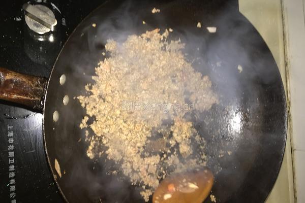 牛肉鸡蛋番茄酱意大利面的做法图解4