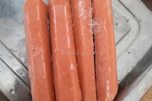 毛毛虫的做法图解1