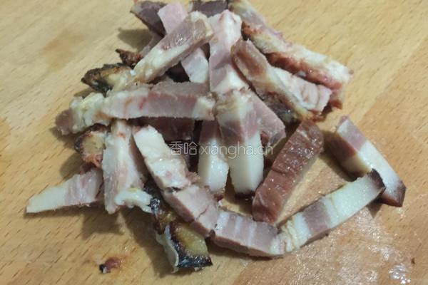 蒜薹叉烧肉的做法图解3