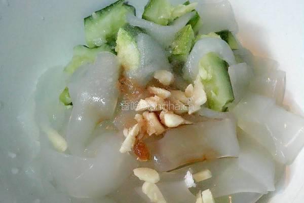 黄瓜拌拉皮的做法图解4