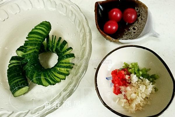 蓑衣黄瓜的做法图解4