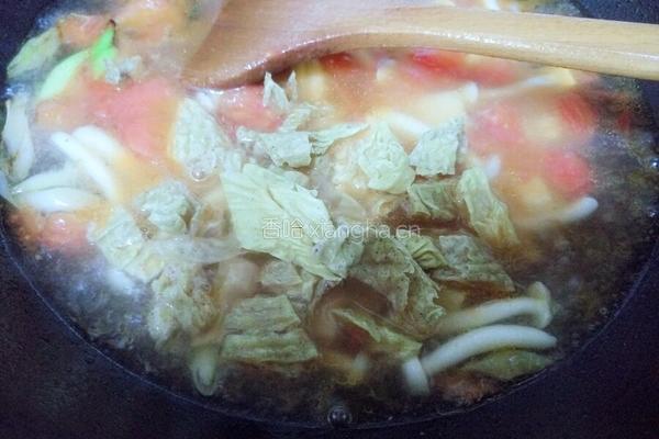 西红柿豆腐汤的做法图解13