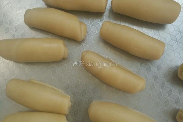 千层油酥豆沙卷的做法图解7