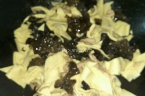 肉片炒尖椒干豆腐的做法图解7