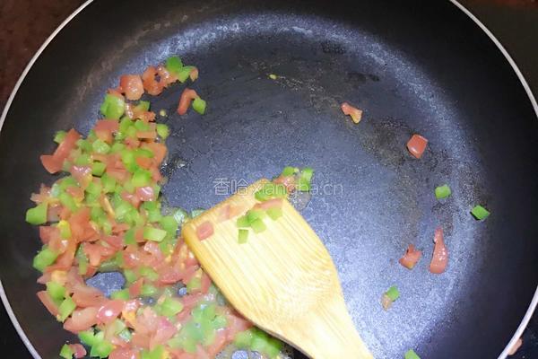 饺子皮鲜虾披萨的做法图解3