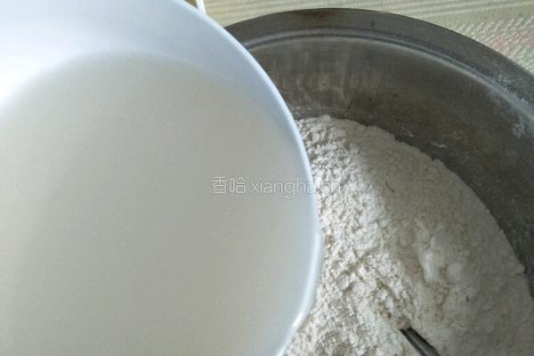 烙糖饼的做法图解1