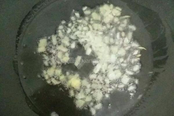 腊肉炒蒜苔的做法图解5
