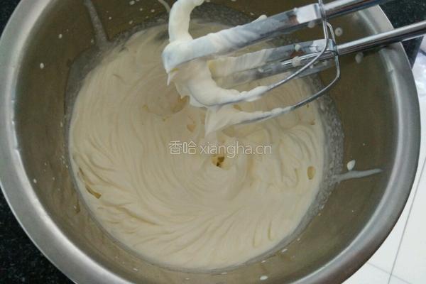 草莓裸蛋糕的做法图解2