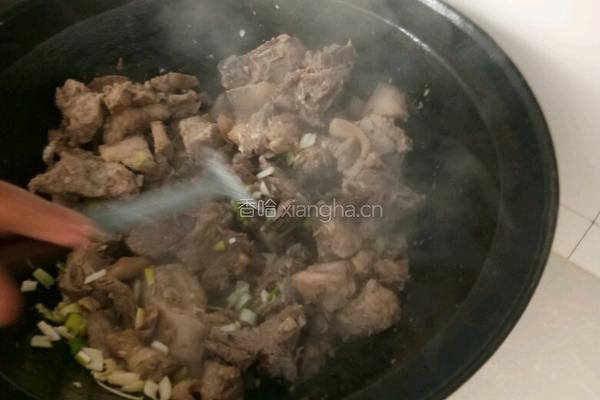 巴盟排骨烩酸菜的做法图解4