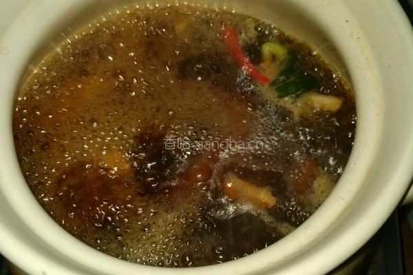 卤鸭掌的做法图解3