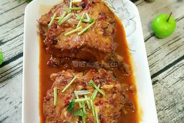红油豆瓣酱炖青鱼块的做法图解9
