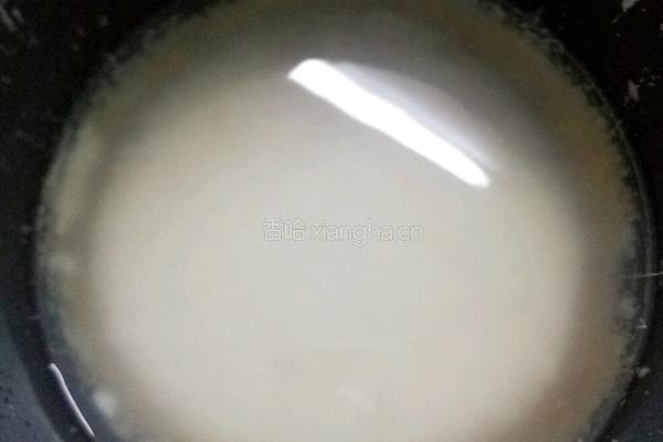 紫薯玉米粥的做法图解2