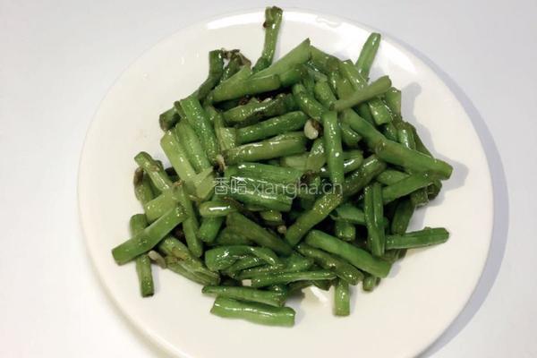 干煸豆角的做法图解4
