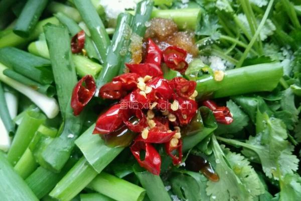 凉拌手撕白菜叶的做法图解7