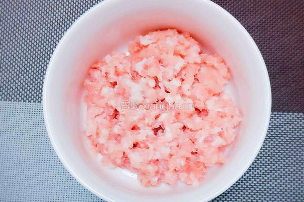 荠菜春笋豆腐羹的做法图解3