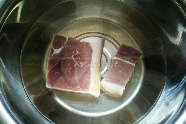 京华火腿炖猪脚的做法图解1