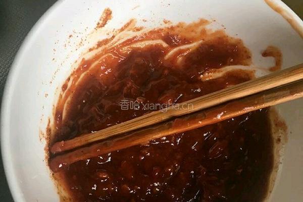 泡菜炒年糕的做法图解3