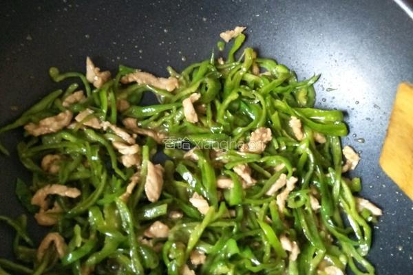青椒肉丝的做法图解7