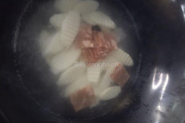 培根小炒的做法图解2