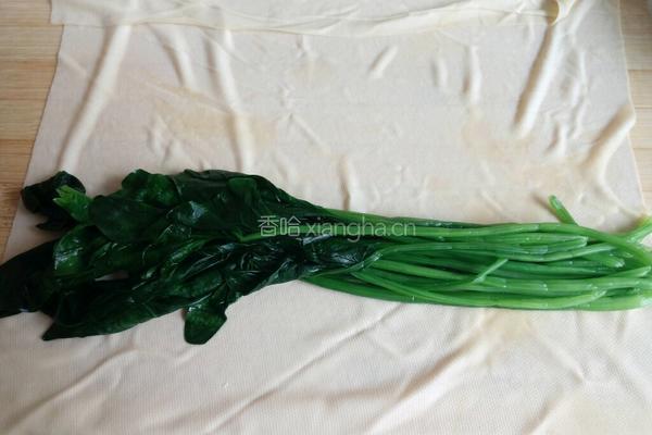豆皮菠菜卷蘸酱的做法图解7