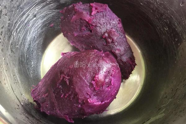 蜜豆桂花紫薯糕的做法图解2