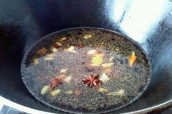 黄焖鲤鱼块的做法图解7