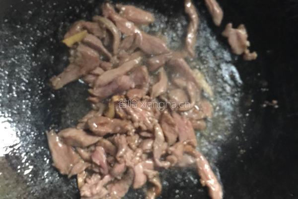 蒜苔炒牛肉的做法图解4