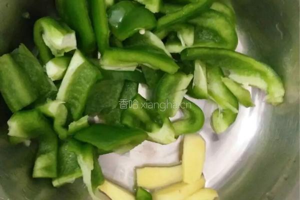 鸡炒荷兰豆的做法图解2