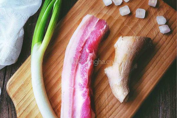 肥而不腻 香糯酥烂的 东坡肉的做法图解1