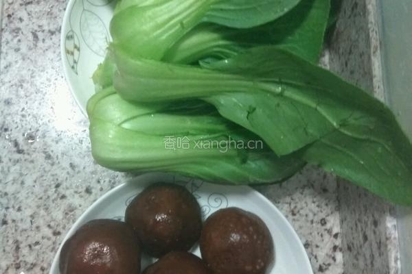 青菜香菇的做法图解1