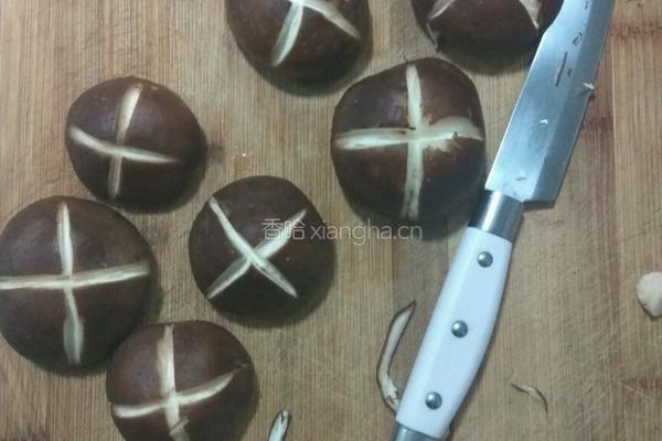 青菜香菇的做法图解2