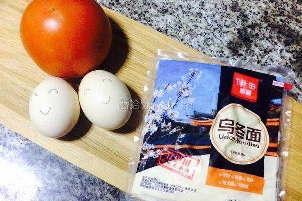 番茄炒蛋乌冬面的做法图解1