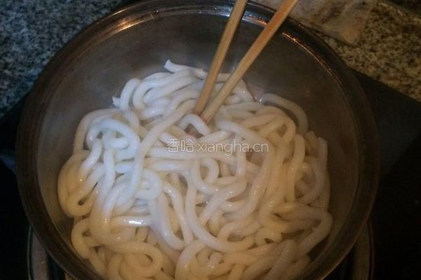 番茄炒蛋乌冬面的做法图解4