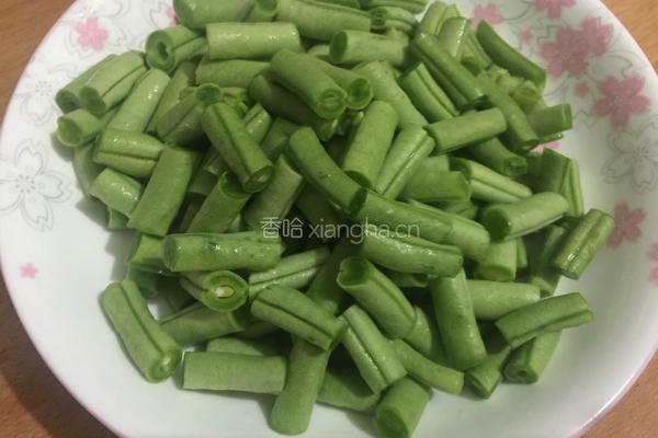肉沫豆角的做法图解1