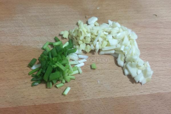 肉沫豆角的做法图解2