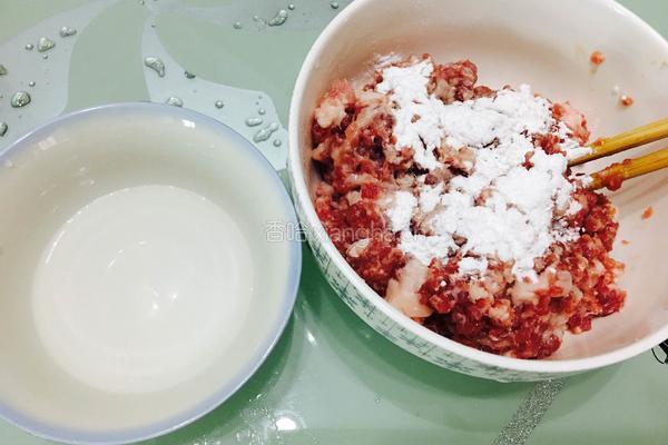 梅菜蒸肉饼的做法图解4