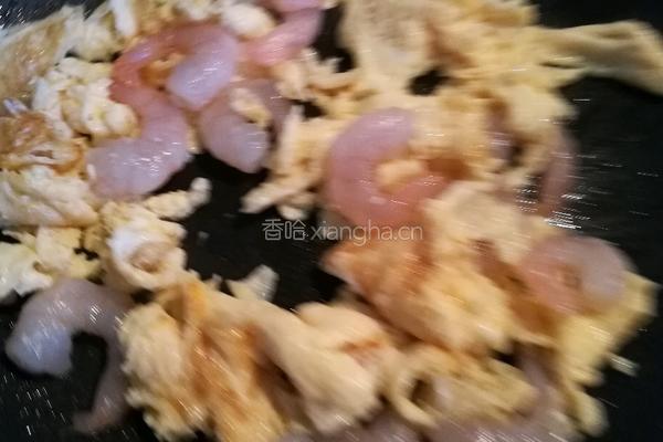 丝瓜炒鸡蛋虾仁的做法图解8