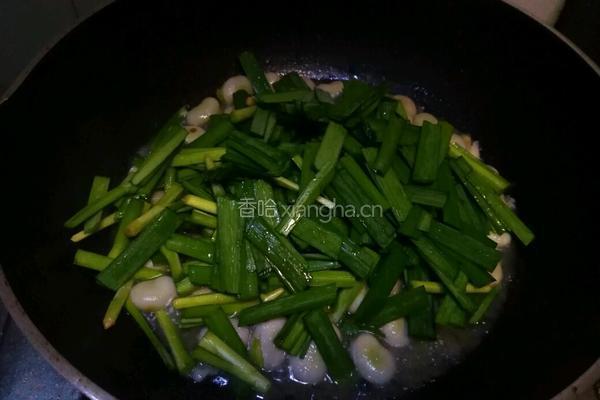 韭菜炒蚕豆的做法图解11