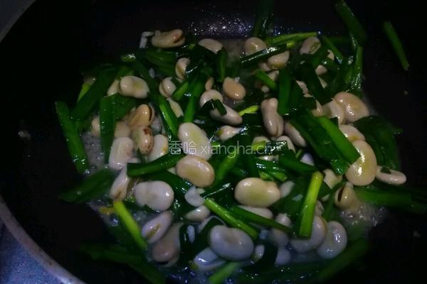 韭菜炒蚕豆的做法图解13