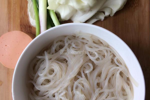 包菜粉丝包子馅(双口味)的做法图解2