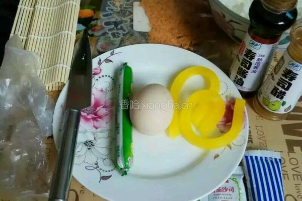 寿司海苔包饭的做法图解1