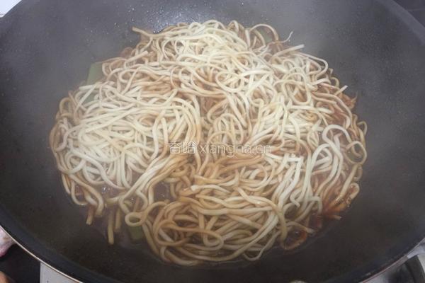 酱香豆角焖面的做法图解11