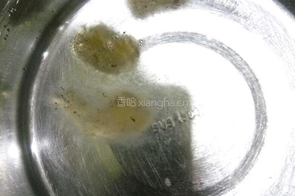 雪燕牛奶的做法图解1